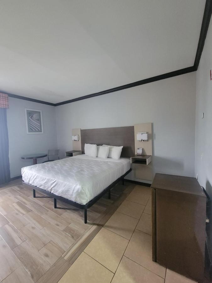 Blue Bay Inn And Suites South Padre Island Exterior foto